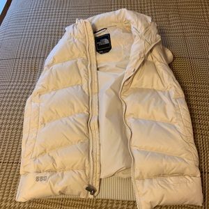 Women’s North Face 550 Vest